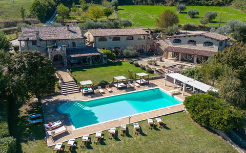 Residenza Collefiorito 26: Resort, Estate, Leisure, Swimming Pool, Umbrella, Hacienda, Villa, Farmhouse, Hotel, Mansion
