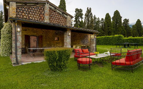 La Mandolata 12: Casa, Villetta, Giardino, Estate, Agriturismo, Backyard, Prato, Cortile, Brick, Villa