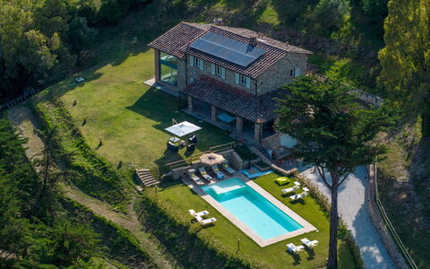 Villa Dada 10: Estate, Swimming Pool, Cottage, Farmhouse, Backyard, Villa, Hacienda, Resort, Mountain Village, Outdoor Furniture