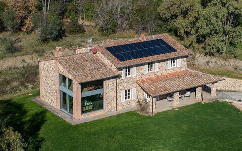 Villa Dada 10: House, Home, Cottage, Roof, Farmhouse, Estate, Garden, Lawn, Yard, Villa