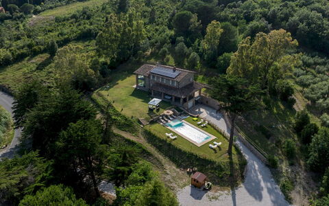 Villa Dada 10: Landscape, Estate, Land Lot, Home, Rural Area, Cottage, Farmhouse, Hill Station, Swimming Pool, Bird'S-Eye View