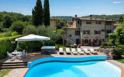 Casa Paggetti 8: Piscina, Blu, Ricorrere, Terme, Mobili Da Esterno, Eco Hotel, Hacienda, Estate, Villa, Lettino