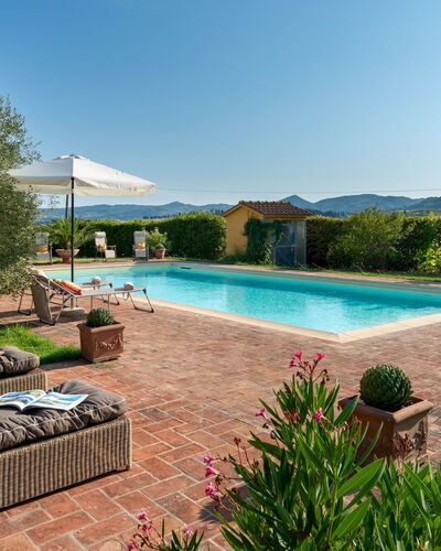 Villa Allodola 12: Shrub, Flowerpot, Home, Garden, Hacienda, Houseplant, Swimming Pool, Estate, Farmhouse, Eco Hotel