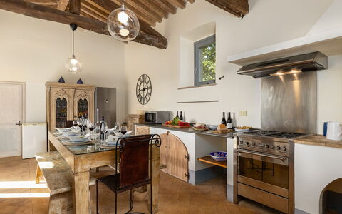 Villa dei Rosmarini 8: Kitchen, Interior Design, Furniture, Flooring, Countertop, Wood, Kitchen Appliance, Ceiling, Cabinetry, Floor
