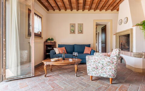 Casale Fienile 8: Mobilia, Interior Design, Pavimentazione, Parete, Pavimento, Legna, Divano, Camera, Soggiorno, Casa