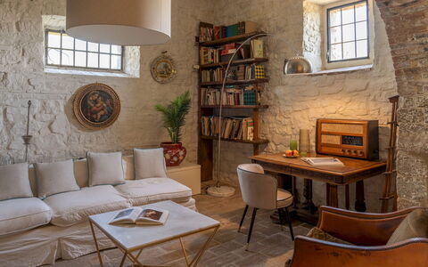 Villa la Pizzichina 10: Furniture, Interior Design, Wall, Flooring, Wood, Table, Chair, Living Room, Floor, Lighting