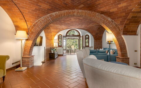 Villa la Monarca 16: Interior Design, Ceiling, Furniture, Room, Chair, Wood Stain, Houseplant, Brick, Couch, Light Fixture