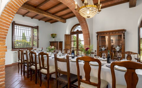 Villa la Monarca 16: Furniture, Interior Design, Table, Chair, Lighting, Ceiling, Room, Kitchen & Dining Room Table, Dining Room, Restaurant