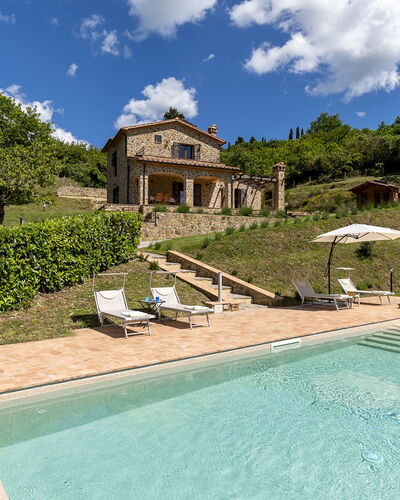 Poggio delle Lumie 6: House, Estate, Swimming Pool, Garden, Farmhouse, Cottage, Villa, Landscaping, Village, Hacienda