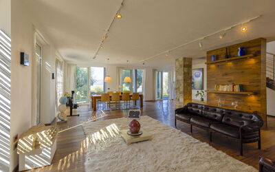 Brightline Villa 8