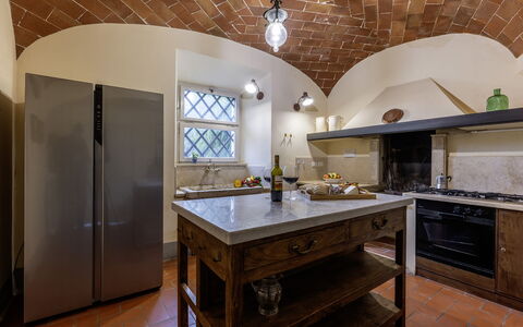 Il Castellare 14: Interior Design, Flooring, Kitchen, Wall, Countertop, Ceiling, Wood, Kitchen Appliance, Floor, Furniture