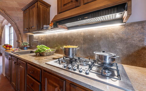 La Burraia 18: Kitchen, Kitchen Stove, Kitchen Appliance, Major Appliance, Gas Stove, Stove, Countertop, Cooktop, Home Appliance, Cabinetry