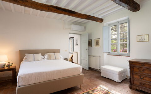 Villa delle Silerchie 10: Furniture, Bed, Interior Design, Bedroom, Wall, Flooring, Bedding, Bed Sheet, Floor, Wood