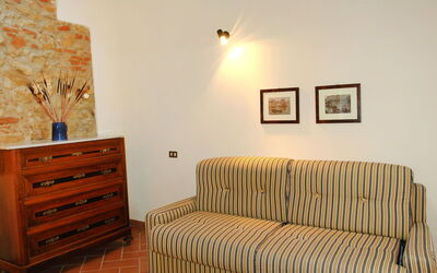 Accommodation:&nbsp;Nicchia 974.3