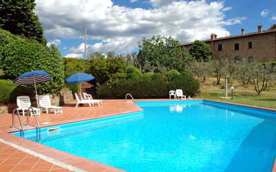 Gambassi Terme 974 - Gambassi Terme, Tuscany, Italy - Il Giardino Della Pineta 974.7