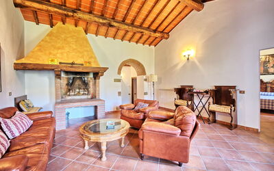 Alloggio:&nbsp;Montescalari 8