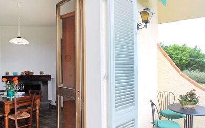 Accommodation:&nbsp;Magnolia 140.3
