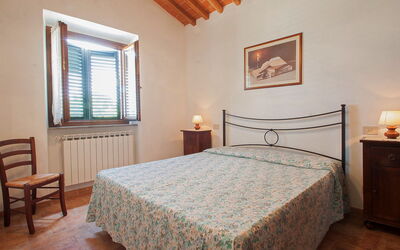 Alloggio:&nbsp;Lecci 200.2