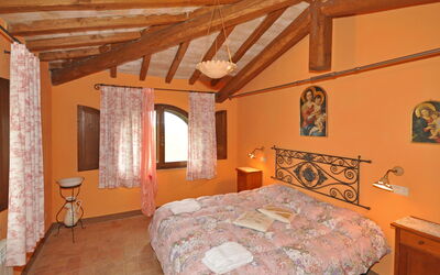 Alloggio:&nbsp;Leccio