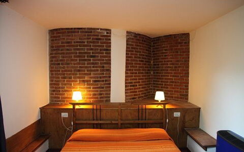 Accommodation:&nbsp;Granaio