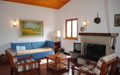 Accommodation:&nbsp;Maria Luisa