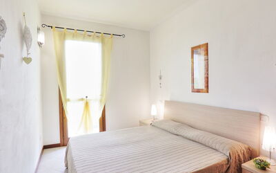 Accommodation:&nbsp;B9 50.1