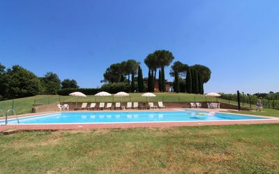 Fattoria Il Musarone: Piscina, Proprietà, Immobiliare, Estate, Tempo Libero, Erba, Villa, Costruzione, Lotto, Architettura