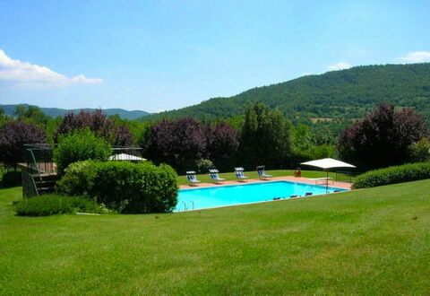 Casale Lorenzo: Water, Plant, Property, Sky, Cloud, Swimming Pool, Natural Landscape, Botany, Tree, Land Lot