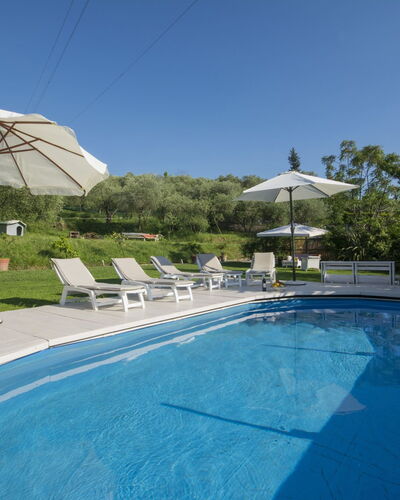 Olivo: Swimming Pool, Property, Vacation, Resort, Real Estate, Leisure, Sky, House, Water, Building