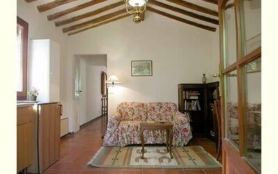 Accommodation:&nbsp;La Voliera