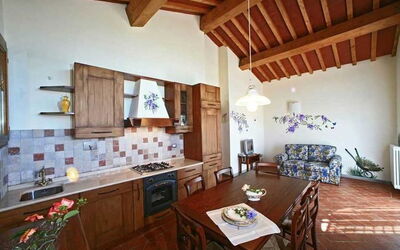 Accommodation:&nbsp;La Carraia