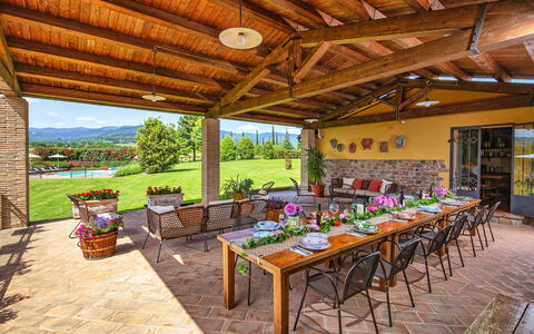 Podere Sant'angelo: Proprietà, Immobiliare, Costruzione, Camera, Casa, Estate, Terrazza, Interior Design, Casa, Tavolo
