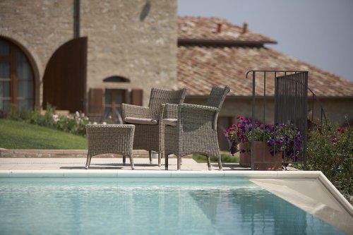 Borgo Tollena Villa That Sleeps 30 People In 17 Bedrooms Located In San Gimignano Tuscany Italy