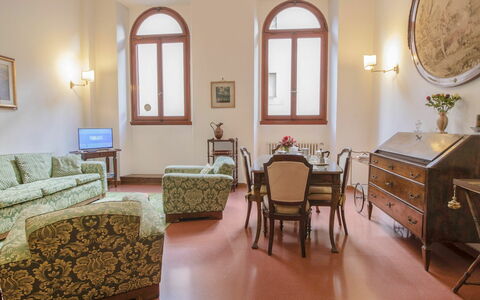 Accommodation:&nbsp;Le Belle Arti 375.4