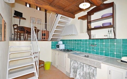 Accommodation:&nbsp;Romina 4