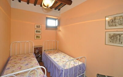 Accommodation:&nbsp;Romina 3