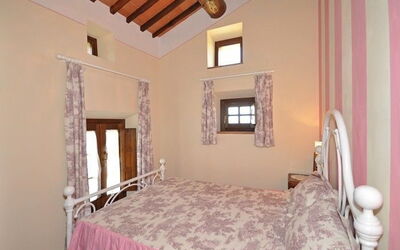 Accommodation:&nbsp;Romina 4