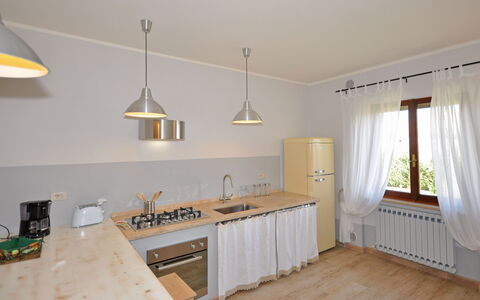 Villa Cassia: Proprietà, Camera, Mobilia, Costruzione, Pavimento, Interior Design, Casa, Cucina, Immobiliare, Soffitto