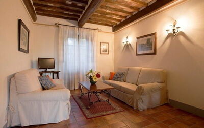 Accommodation:&nbsp;Appartamento 8