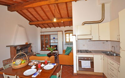 Accommodation:&nbsp;Talamone 4