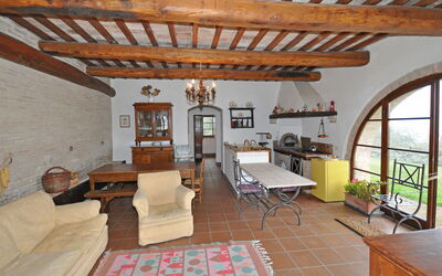Accommodation:&nbsp;Sarteano 5