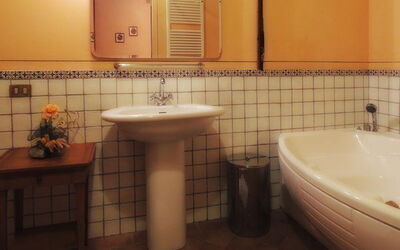 Accommodation:&nbsp;Mimosa