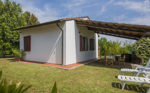 Casetta Ponticelli: Proprietà, Casa, Costruzione, Immobiliare, Casa, Villetta, Lotto, Facciata, Agriturismo, Backyard