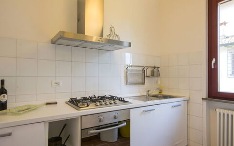 Casetta Ponticelli: Camera, Proprietà, Controsoffitto, Cucina, Mobilia, Cabinetry, Costruzione, Interior Design, Casa, Cucina Stufa