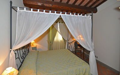 Alloggio:&nbsp;Cornia 7