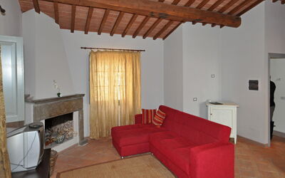 Alloggio:&nbsp;Cornia 9