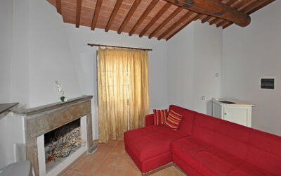 Alloggio:&nbsp;Cornia 9