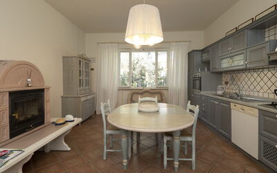 Accommodation:&nbsp;Barbara 250.1
