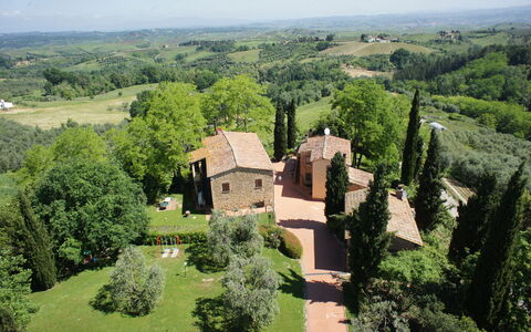 La Valle: Proprietà, Fotografia Aerea, Estate, Costruzione, Albero, Casa, Architettura, Paesaggio, Hill Station, Fotografia