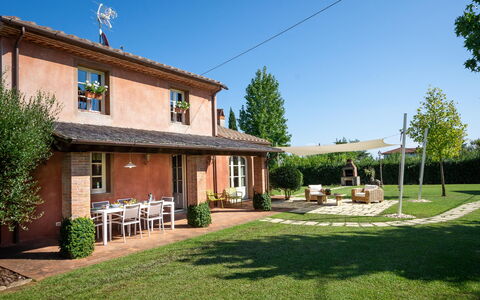 Le Vigne 6: Pianta, Cielo, Costruzione, Proprietà, Finestra, Albero, Casa, Lotto, Porta, Erba